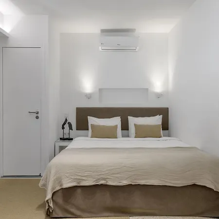 דירה Momo Suites, Acropolis By Aura Homes