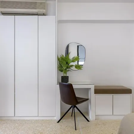 Momo Suites, Acropolis By Aura Homes Atenas