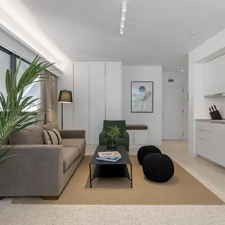 Momo Suites, Acropolis By Aura Homes Atenas